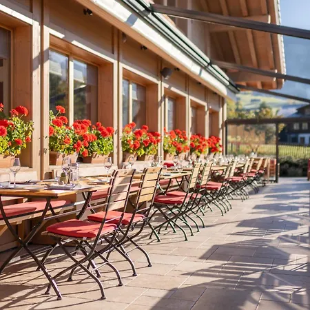 斯皮霍尔恩超级酒店 酒店