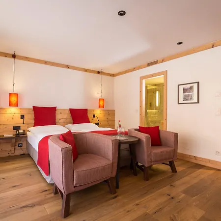 Otel Spitzhorn Superieur 3*