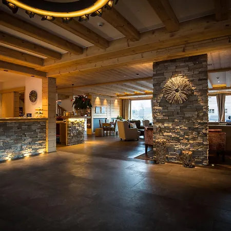 斯皮霍尔恩超级酒店 3*