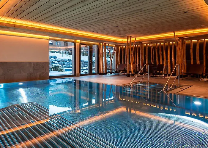 Spitzhorn Superieur Hotel 3*