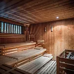 Spitzhorn Superieur Hotel 3*