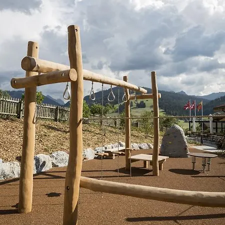 Spitzhorn Superieur Hotel 3*